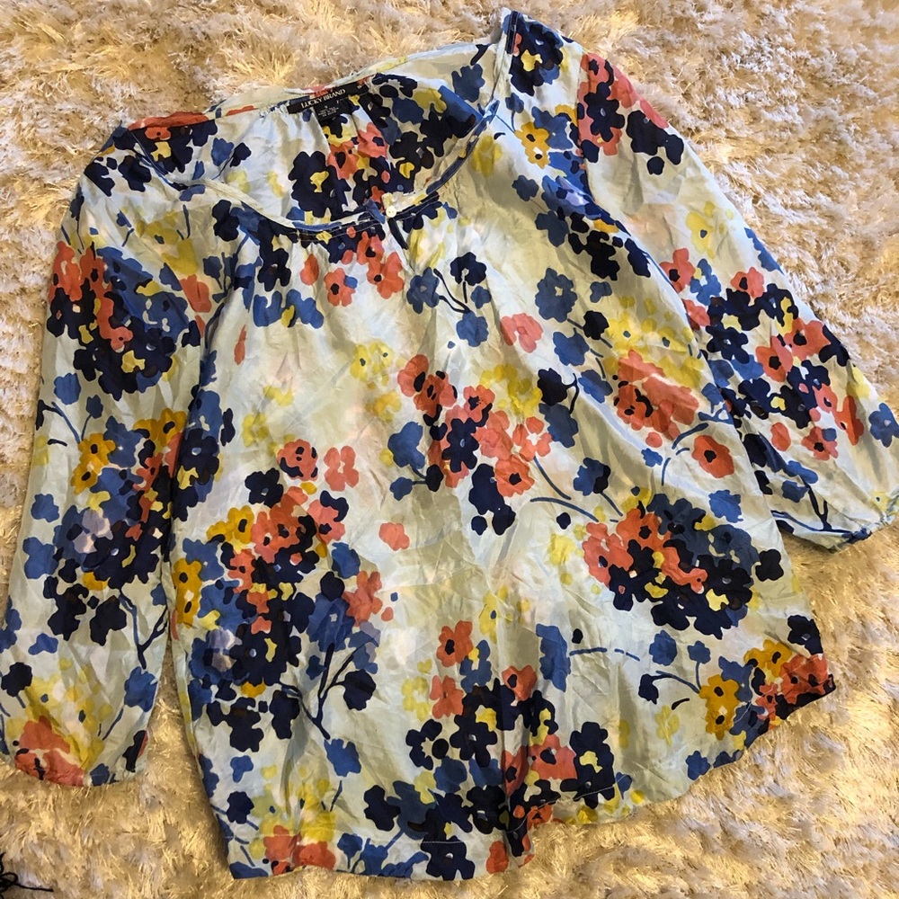 Lucky Brand top